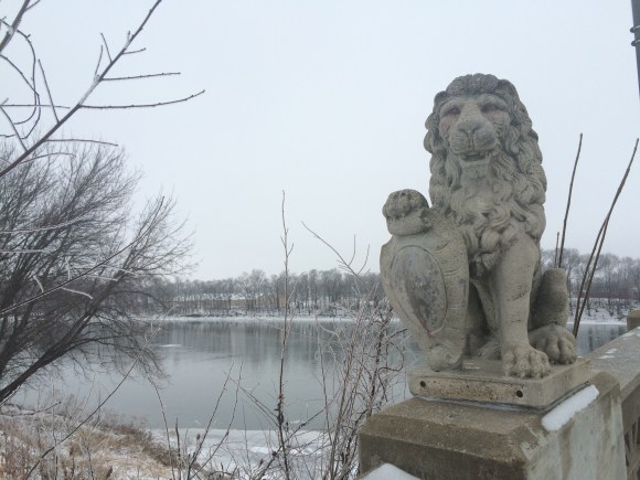 Lion Bridge, looking at the west bank of the Cedar